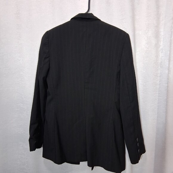 2. Banana Republic Blazer (Black Pinstripe, Wool Blend) Size 6 - Picture 3 of 5